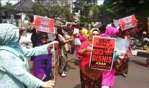 emak-emak